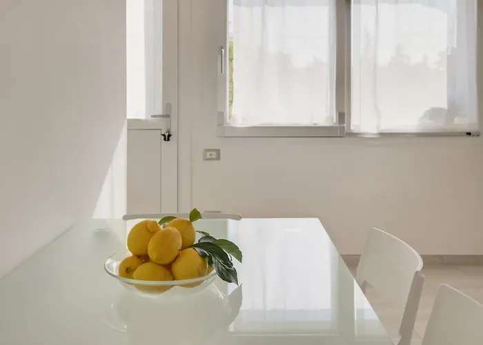 Marina - Tramontana 30m Mare Apartment *